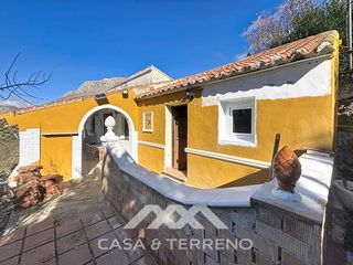 Chalet  Aldea aguadero el. Encantadora casa de campo en periana con vistas panorámicas y am
