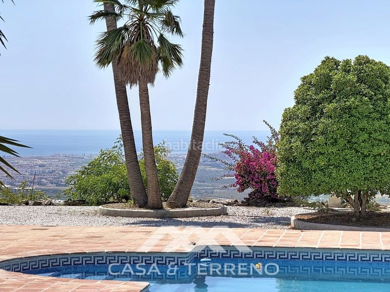 Foto 402fca31-b20d-4d76-be46-088ad418e323. Casa amb piscina a Norte - Barrio del Pilar - El Reñidero Vélez - Málaga