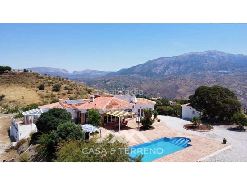 Foto 40f72e37-a507-4ab2-a3b1-7fd676e1a747. Casa amb piscina a Norte - Barrio del Pilar - El Reñidero Vélez - Málaga