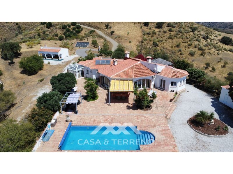 Foto 89761534-8d39-4b21-8d76-3274224340a8. Casa amb piscina a Norte - Barrio del Pilar - El Reñidero Vélez - Málaga