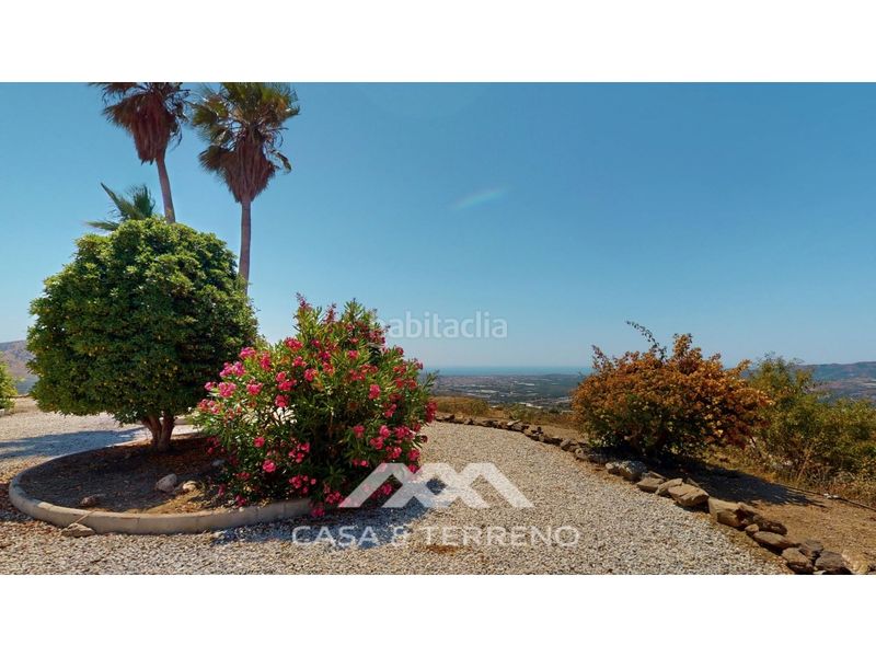 Foto b206b717-4033-49a6-b570-7cee22998dbc. Casa amb piscina a Norte - Barrio del Pilar - El Reñidero Vélez - Málaga