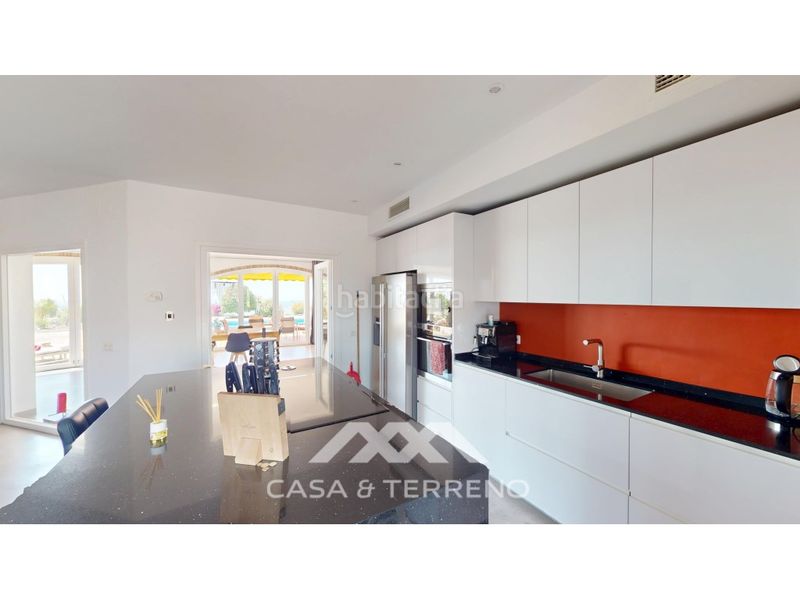 Foto be49c2e8-7f7e-471b-922e-80e6f211eb6a. Casa amb piscina a Norte - Barrio del Pilar - El Reñidero Vélez - Málaga