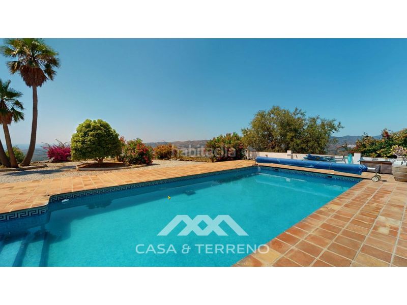 Foto f0b5e7f2-61c4-4f06-bcae-54e420769e9f. Casa amb piscina a Norte - Barrio del Pilar - El Reñidero Vélez - Málaga
