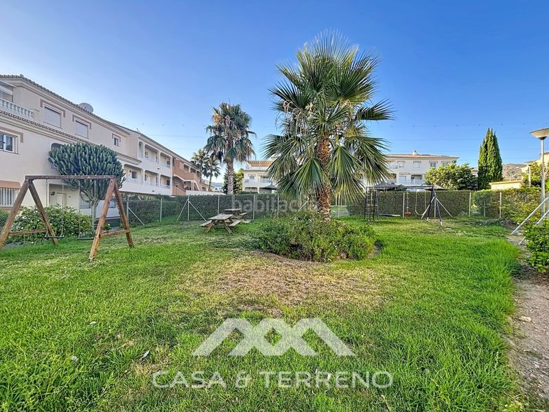 Foto 0a39130b-682d-4e2d-a1f9-b9d353898b5a. Apartament amb piscina a Torrox park Torrox