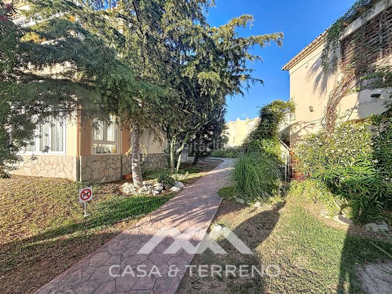 Foto 5b84006d-dbc3-46f5-b8a4-cc2f4022c16e. Apartament amb piscina a Torrox park Torrox
