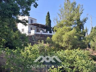 Casa  Diseminados benamayor. Un paraíso entre el mar y la montaña con vistas espectaculares