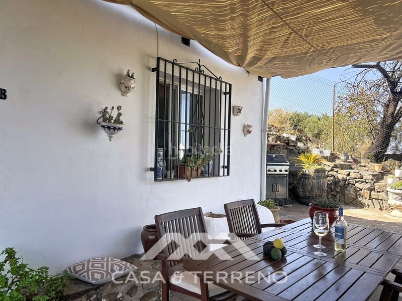 Foto b1ec5184-b6c9-41b9-baf8-9e9394a7bea2. Casa a Cómpeta