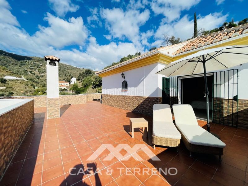 Foto 04d328a0-0f51-4f31-bad9-881f6d953412. Casa amb piscina a Arenas