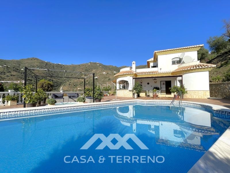 Foto 1e9aa27f-2014-4a7f-9297-cb54ad95bd85. Casa amb piscina a Arenas