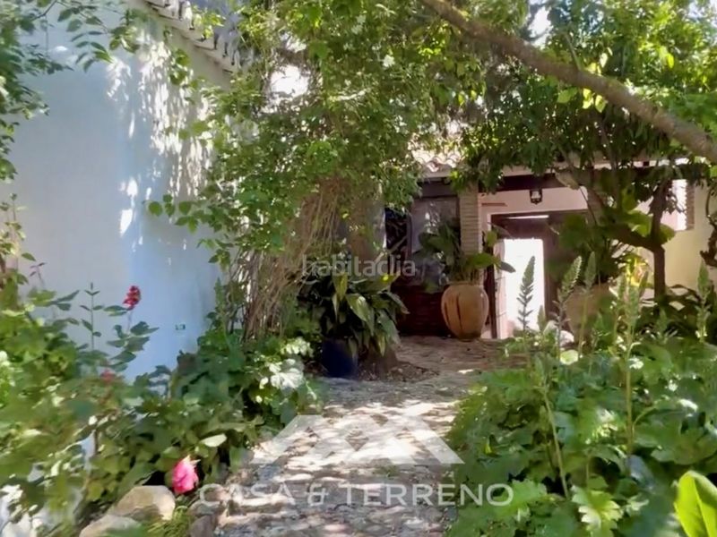 Foto 3af13f74-7801-47f3-be46-354033cdf192. Casa amb aparcament piscina a Comares