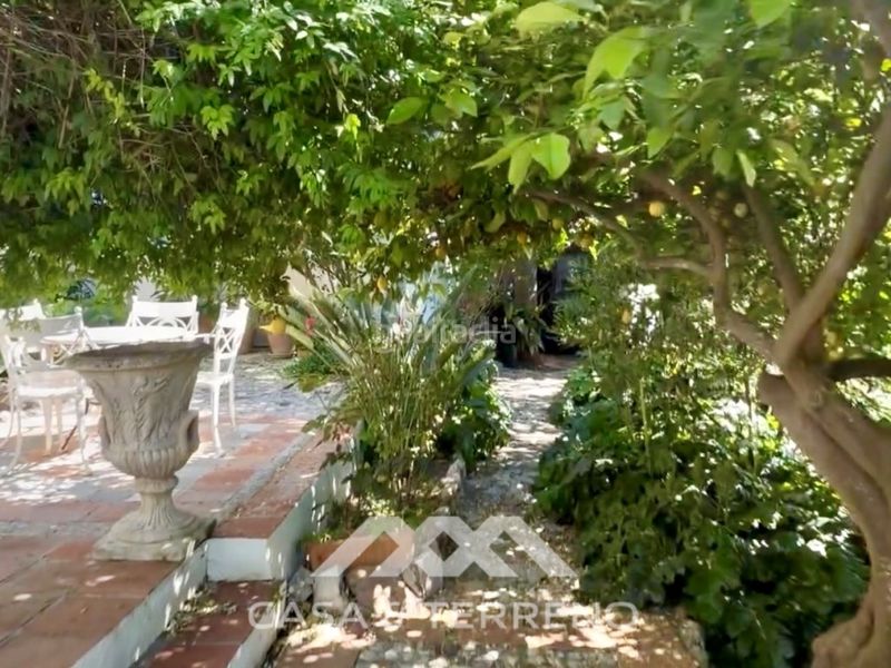 Foto 946a0d97-aef8-41bc-86ab-7c87646cfe10. Casa amb aparcament piscina a Comares