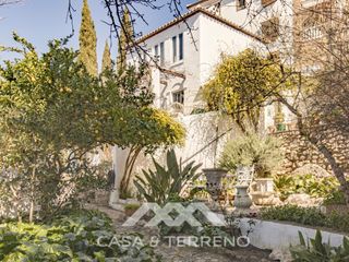 Local Comercial  Calle castillo. Un estilo de vida extraordinario en el corazón de andalucía