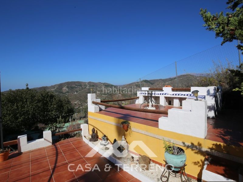 Foto 1ac0945b-4f67-4028-a27e-a1097e953df9. Casa a Torrox pueblo Torrox