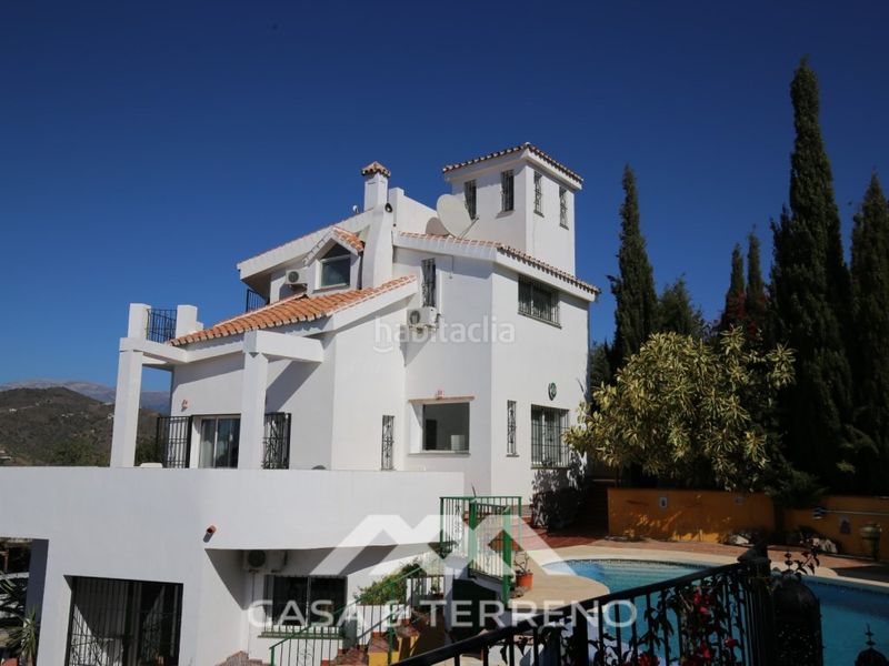 Foto a3844666-b569-41df-ac92-3b9c6bd7d0f9. Casa a Torrox pueblo Torrox