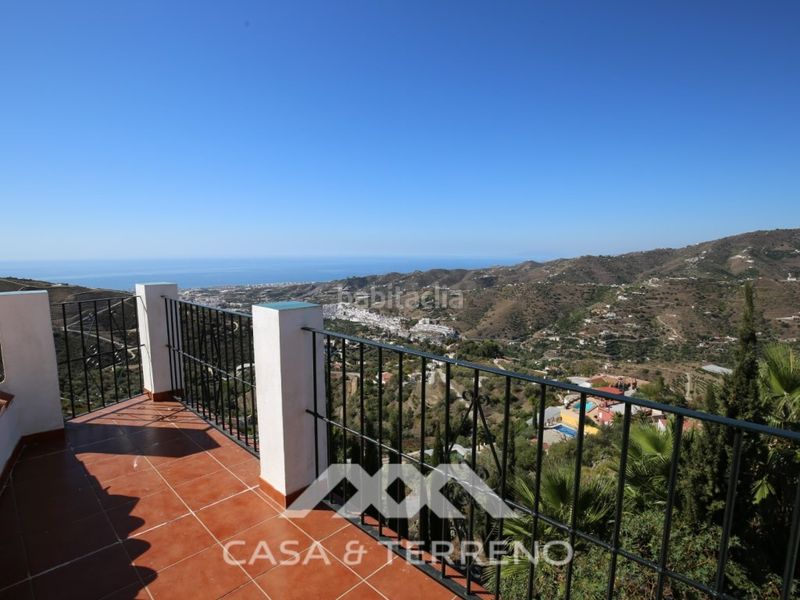 Foto e608ce5b-671d-4c39-b5dc-ceafdbccba5b. Casa a Torrox pueblo Torrox