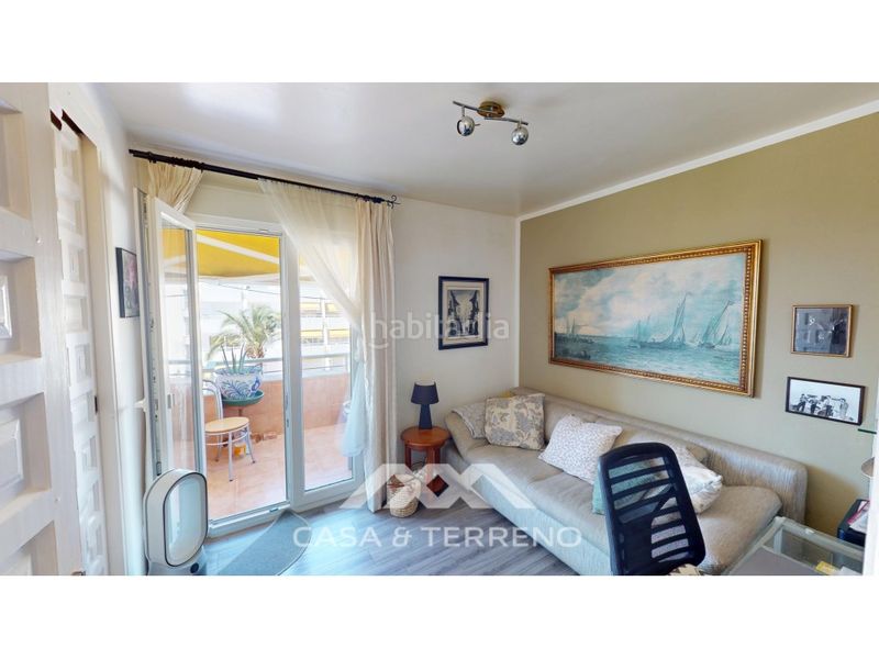 Foto 5b95daea-2414-48e9-bd99-0d4162497b83. Dúplex  en venta en caleta de vélez en Caleta de Velez