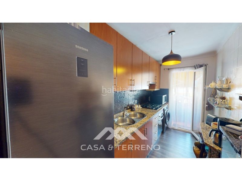Foto bf6cadab-88ca-4804-997a-42a62723ebf7. Dúplex  en venta en caleta de vélez en Caleta de Velez
