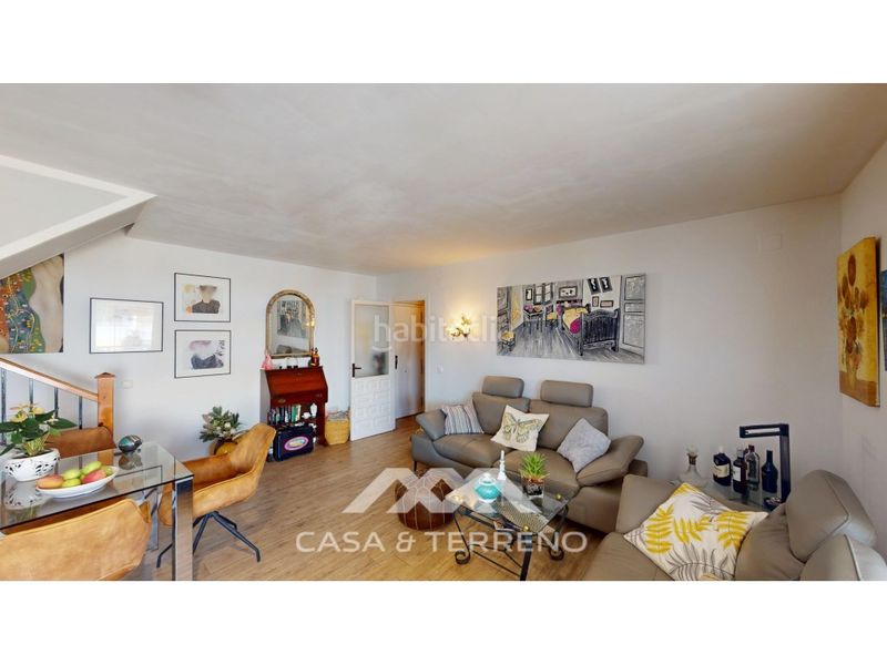 Foto d3f4ab63-64b1-4b65-974d-51cb9d58aeb2. Dúplex  en venta en caleta de vélez en Caleta de Velez