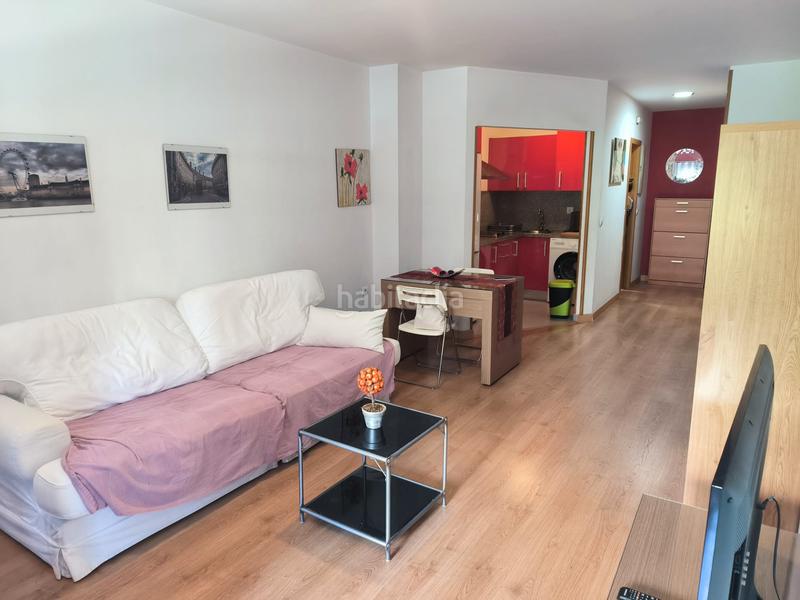 Foto a4ef82d8-0a53-4808-803e-3ecdf1b425eb. Estudio en avenida salvador vicente 0 estudio muy espacioso en el centro de Arroyo de la Miel en Benalmádena
