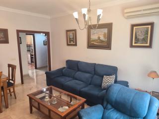 Rez-de-chaussée à Los Ríos. Piso en planta baja de 3 dormitorios con garaje y trastero en la