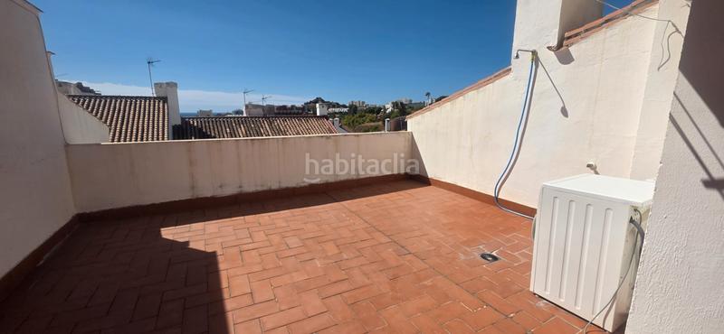 Foto 914ea93a-bcaf-4f8f-9cd2-41845acbac29. Maison jumelée avec cheminée parking piscine dans Parque de la Paloma Benalmádena