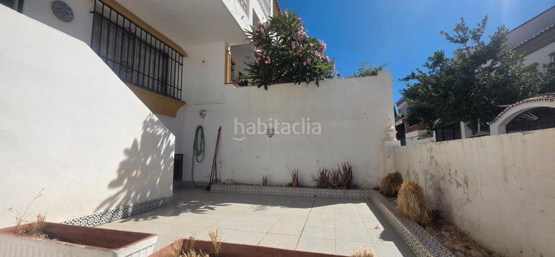 Foto 8d5aebe2-cebd-49a2-97d5-822190974ec8. Semi detached house in avenida las palmeras 87 in Benalmádena