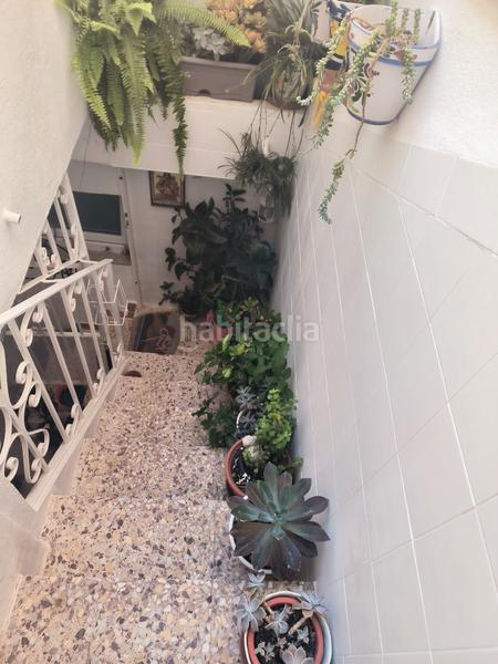 Foto dec08b2b-bba9-4044-a220-277fd6a8d17a. Casa a schiera in calle manuel martín 12 in Arroyo de la Miel Benalmádena