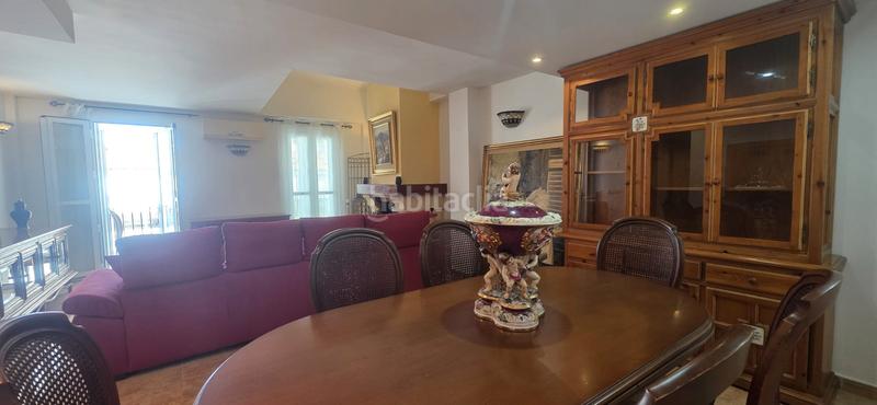 Foto 027c7242-921c-46d3-aa26-4c423e1abd1b. Zweistöckige wohnung mit kamin in Puerto Marina Benalmádena