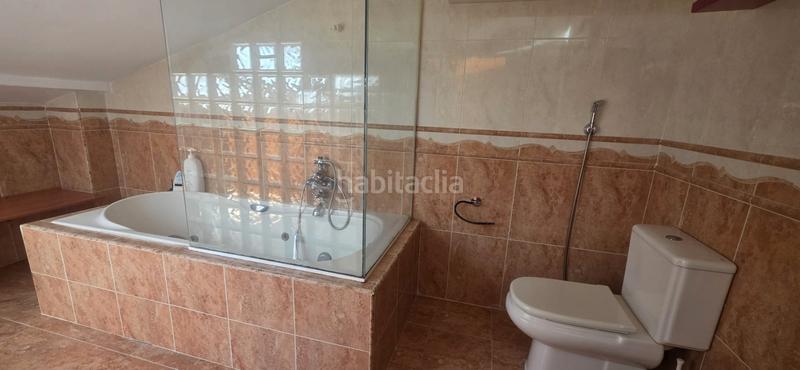 Foto 7b28b7a4-fdf9-4976-a063-f778afd01b00. Zweistöckige wohnung mit kamin in Puerto Marina Benalmádena