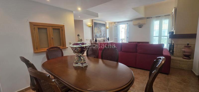 Foto ab91b360-4a84-4bd9-96c9-895daba2499f. Zweistöckige wohnung mit kamin in Puerto Marina Benalmádena