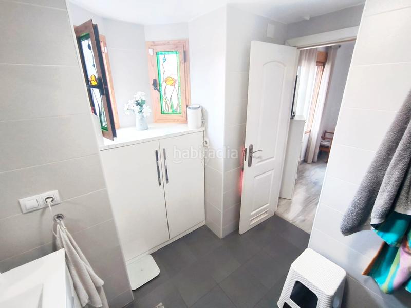 Foto 1d51b370-95c7-46a1-9d9e-f219e1cfc007. Casa adossada amb xemeneia aparcament a Montemar Torremolinos