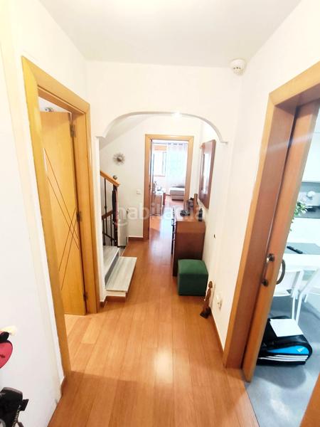 Foto ffe5bbd0-3a4b-497e-9444-5903e5d54288. Casa adossada amb xemeneia aparcament a Montemar Torremolinos