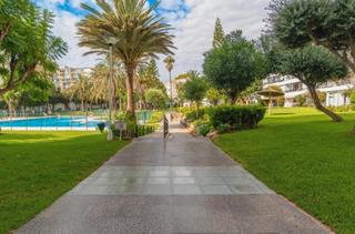 Apartament a Avenida terramar alto 9. Piso de 2 dormitorios con piscina y jardines, amueblado cerca de