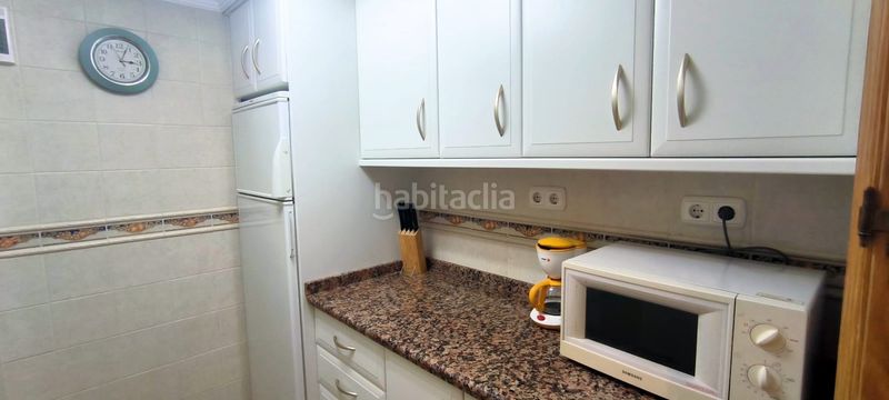 Foto 3ea7e1a4-d4ed-424d-8c7d-d1a593315d35. Pis a avenida de españa 20 a La Carihuela - Los Nidos Torremolinos