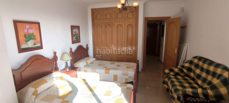 Foto edfe8855-52bd-4e07-8477-fa3bdbc73dfd. Pis a avenida de españa 20 a La Carihuela - Los Nidos Torremolinos