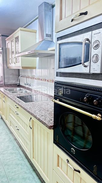 Foto 77103e70-5242-4d4c-b6de-867fe54d6e7b. Pis amb piscina a Parque de la Paloma Benalmádena