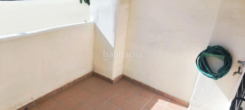 Foto 23f8ae59-e558-4f70-ba58-5ef7a9a4ff87. Piso en calle helios 8 piso en planta baja en arenal con 2 plazas de garaje y piscina en Benalmádena