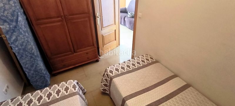 Foto 4a3195d0-6a30-4e3a-9f6d-715a333ac1a5. Pis amb aparcament piscina a La Carihuela - Los Nidos Torremolinos