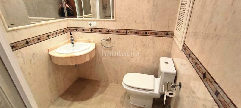 Foto 6f6c86b2-ddf7-4654-8cac-42dd4c45a813. Pis amb aparcament piscina a La Carihuela - Los Nidos Torremolinos