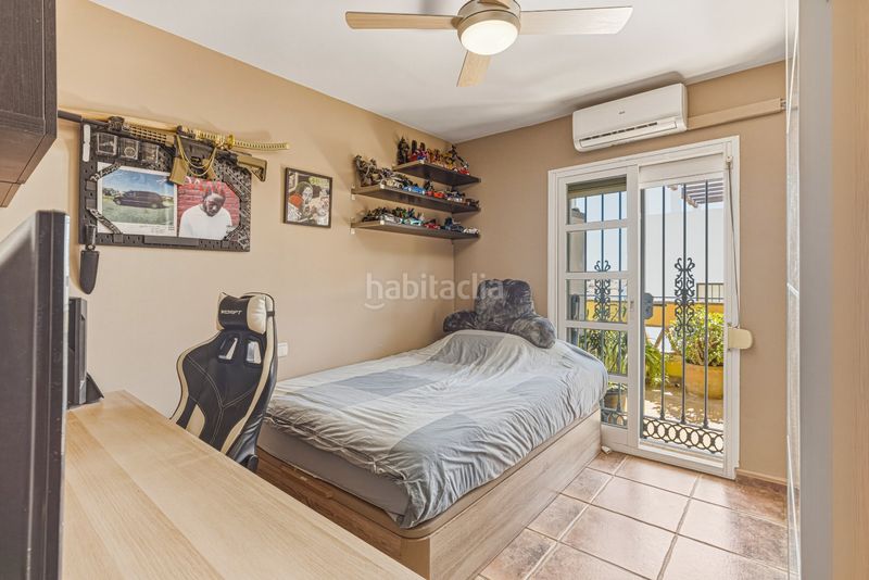 Foto b2d14f42-5536-4f10-8a79-9c36d6b00023. Casa adossada amb aparcament piscina a Los Ríos Mijas