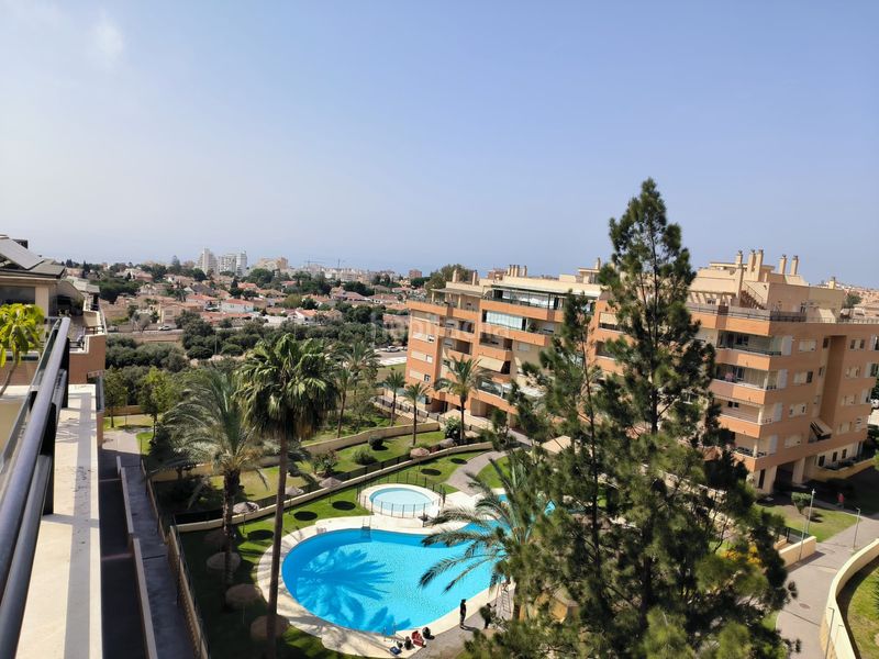 Foto 559f8a7e-e3c0-4a20-b38e-465a028a74c9. Àtic a calle lora del río 18 a El Pinillo Torremolinos