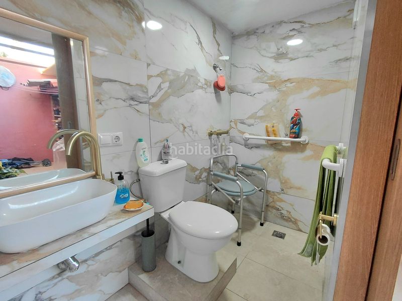 Foto 961d3394-e3f4-4b27-ab72-1f7e9a41d88a. Casa adossada amb aparcament a Montemar Torremolinos