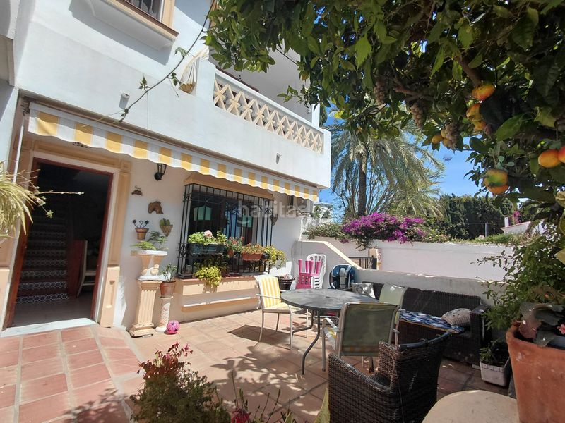 Foto b5625511-1161-407f-9d8a-2283b19df609. Casa adossada amb aparcament a Montemar Torremolinos