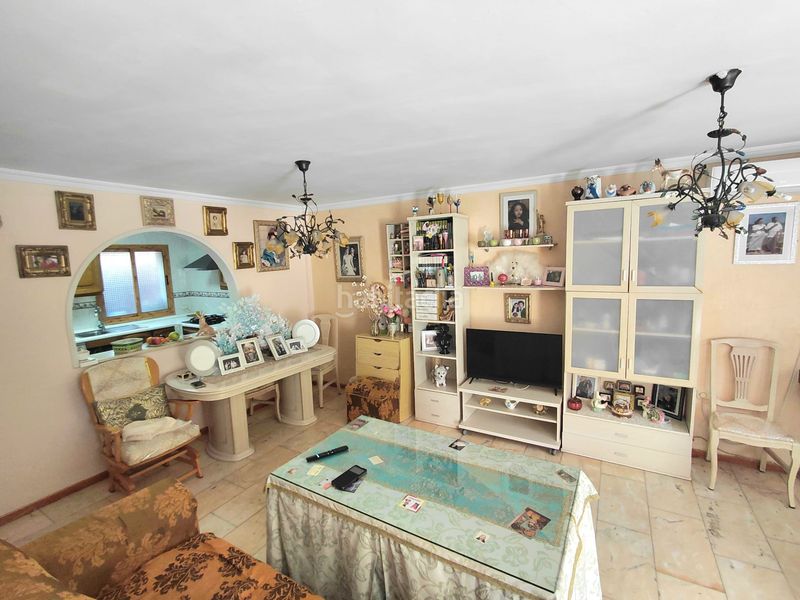 Foto bf5aff0d-ef60-4717-bb8d-79be6c76cb06. Casa adossada amb aparcament a Montemar Torremolinos