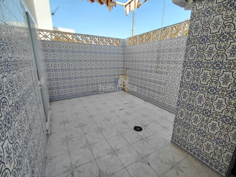 Foto 9fc9000d-59f1-43d3-98c6-ef7ea5dd439c. Semi detached house in calle río guadalquivir 44 in Mijas