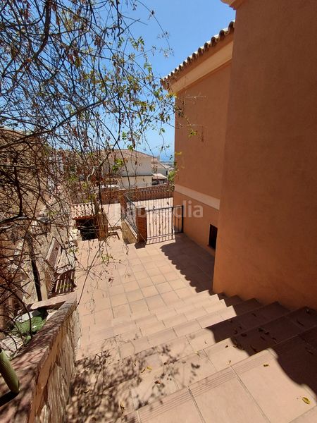 Foto eae23096-a79e-4f7c-b9c9-ceab17ff13bb. Xalet amb aparcament piscina a Montealto - Monterrey Benalmádena