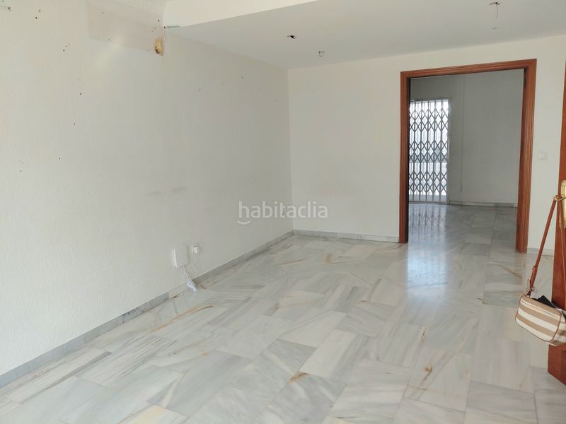 Foto 3b08df89-8f7c-4123-b297-a38b7d17d4af. Casa aparellada amb aparcament a Centro Mijas