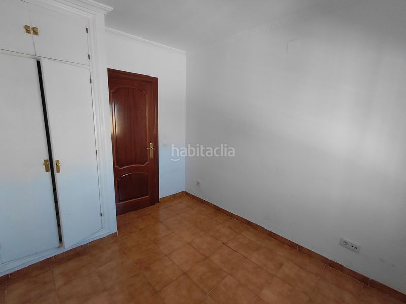 Foto 5d70892e-c705-43e9-881b-ca1062a8be3d. Casa aparellada amb aparcament a Centro Mijas