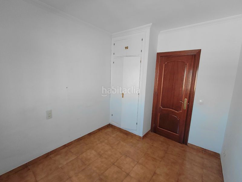 Foto 847d5c60-05b4-46ac-8d72-415c171d445b. Casa aparellada amb aparcament a Centro Mijas