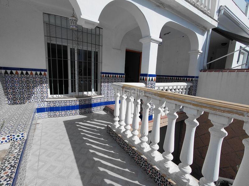 Foto 976aad47-b8d8-4fde-9b1b-6c71e801f6ad. Casa aparellada amb aparcament a Centro Mijas